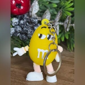 M&M'S Yellow Character Keychain